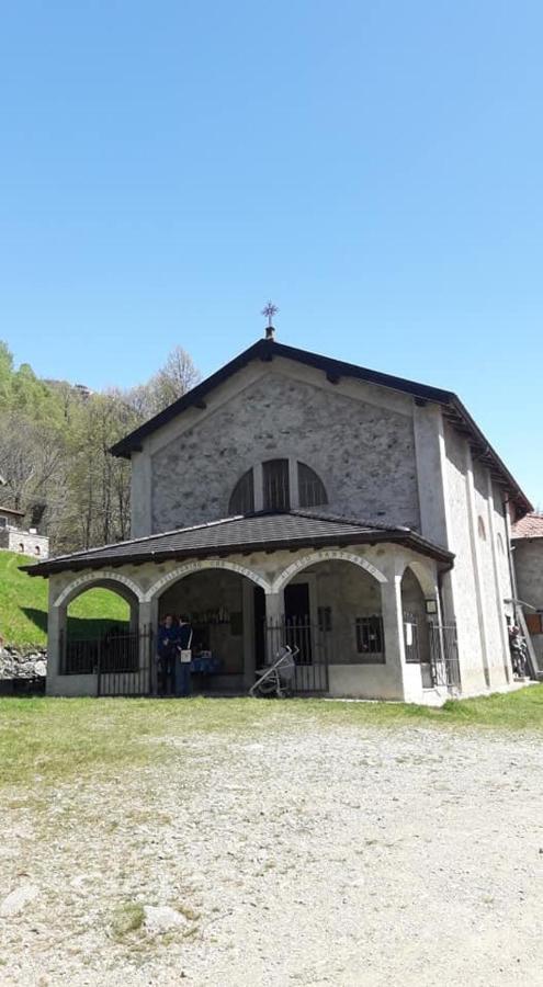 Chalet Con Piscina Garzeno Экстерьер фото